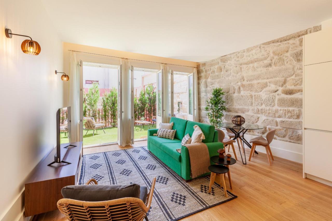 D&S - Lazaros Apartments Porto Bagian luar foto