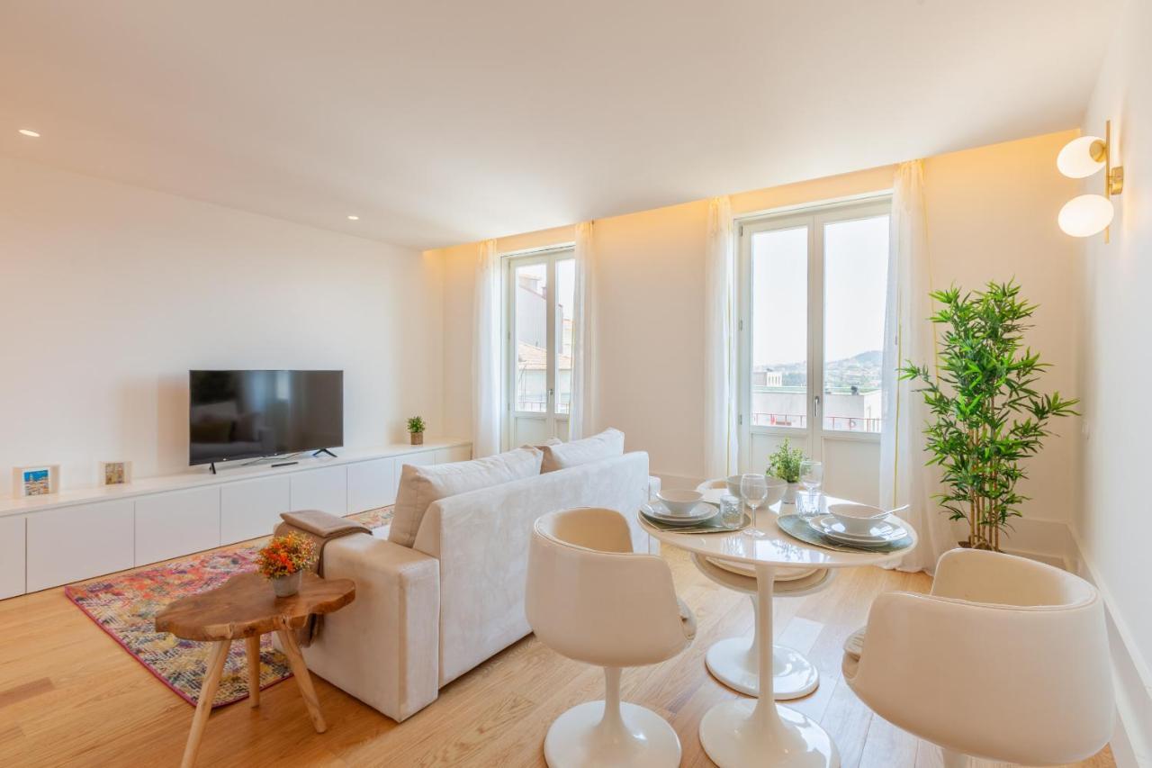 D&S - Lazaros Apartments Porto Bagian luar foto
