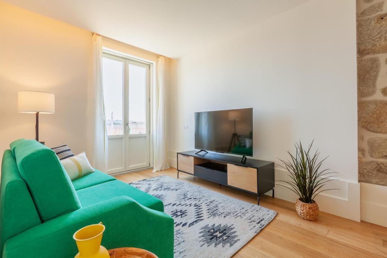 D&S - Lazaros Apartments Porto Bagian luar foto