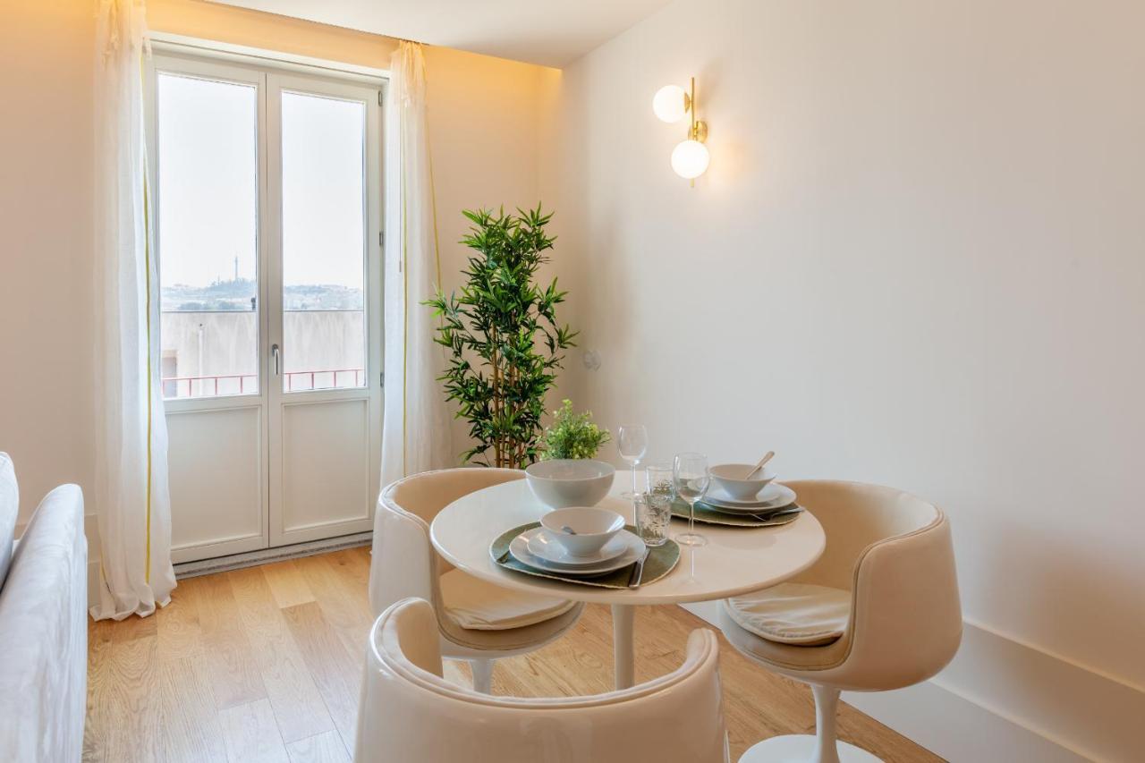 D&S - Lazaros Apartments Porto Bagian luar foto