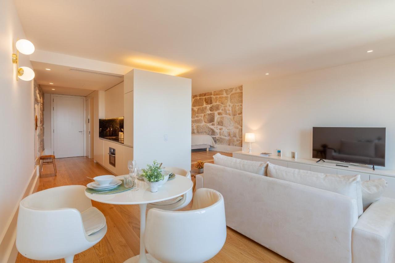 D&S - Lazaros Apartments Porto Bagian luar foto